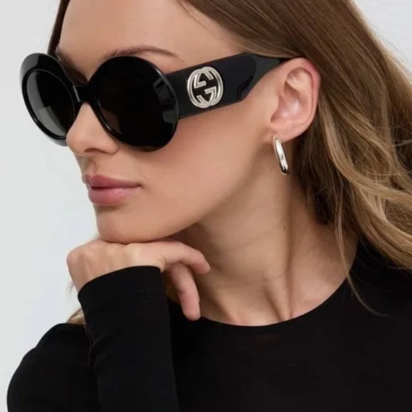 Gucci | Accessories | New Gg647s 07 Gucci Black Round Women  display picture 1